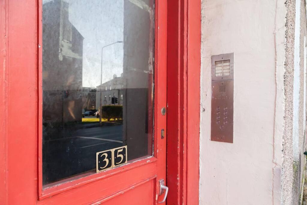 Snug - Logie Baird Apartment Helensburgh Exterior photo
